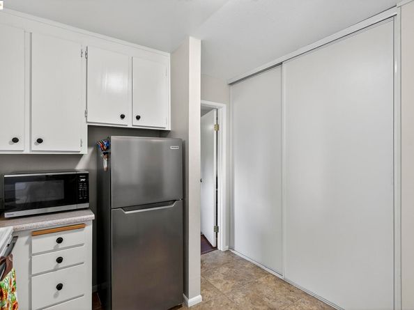 385 Camelback Rd 27, Pleasant Hill CA 94523