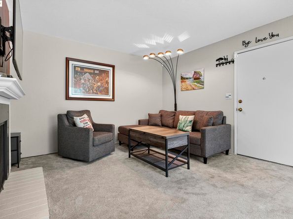 385 Camelback Rd 27, Pleasant Hill CA 94523
