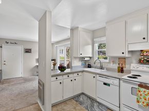 385 Camelback Rd 27, Pleasant Hill CA 94523
