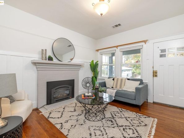 2406 10th, Berkeley CA 94710