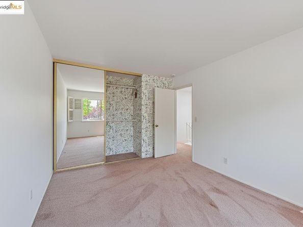1160 Marianas Ln, Alameda CA 94502