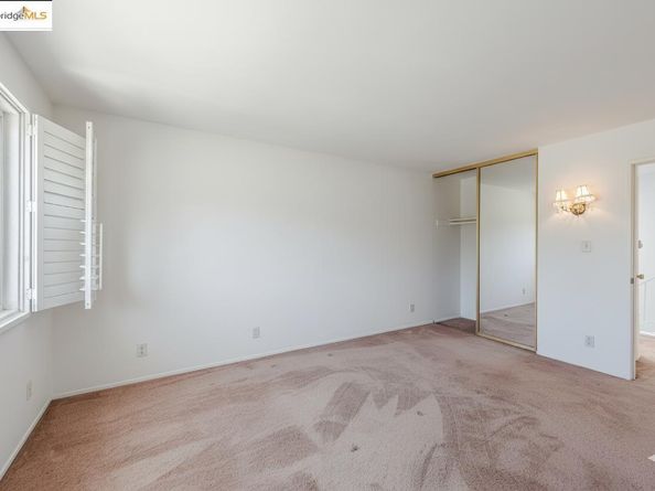 1160 Marianas Ln, Alameda CA 94502