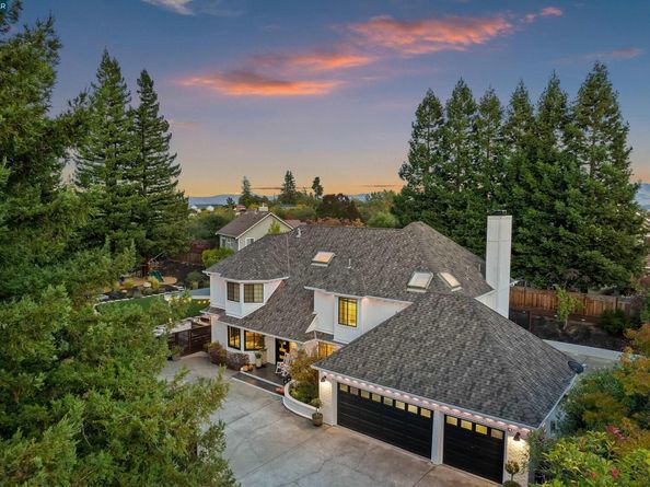 11 Silverhill Way, Lafayette CA 94549