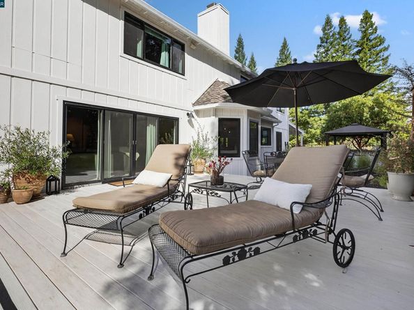 11 Silverhill Way, Lafayette CA 94549
