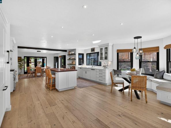 11 Silverhill Way, Lafayette CA 94549
