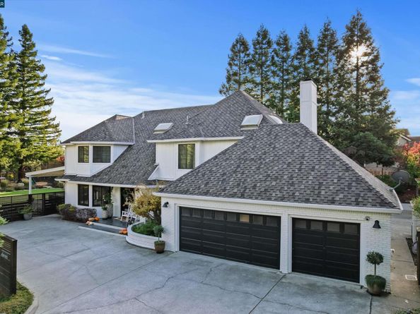 11 Silverhill Way, Lafayette CA 94549