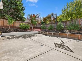 11 Silverhill Way, Lafayette CA 94549