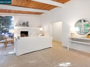 6701 Sobrante Rd, Oakland CA 94611