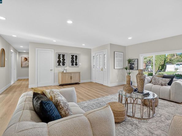 2365 Shannon Ln, Walnut Creek CA 94598