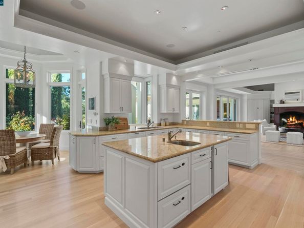 15 Orinda View Road, Orinda CA 94563