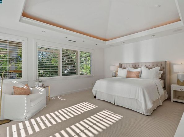 15 Orinda View Road, Orinda CA 94563