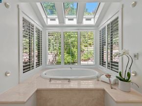 15 Orinda View Road, Orinda CA 94563