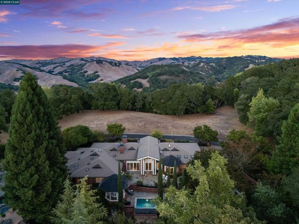 15 Orinda View Road, Orinda CA 94563