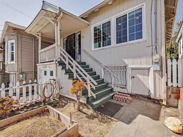 2711 13Th Ave, Oakland CA 94606