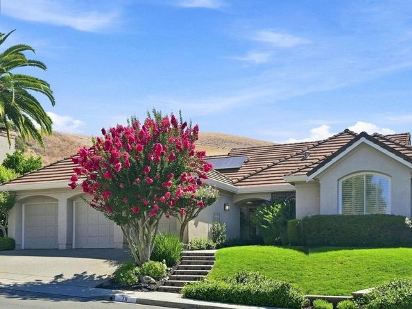 10 Edinburgh Pl, Danville CA 94526