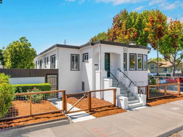 1300 Kains Ave, Berkeley CA 94702