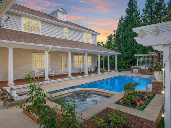 3 Brooktree Dr, Danville CA 94506