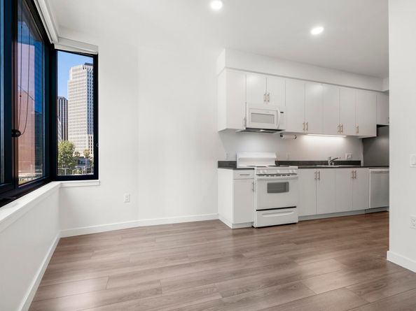 285 Main Street 404, San Francisco CA 94105