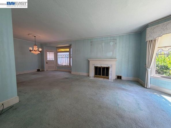 1409 San Antonio Ave, Alameda CA 94501