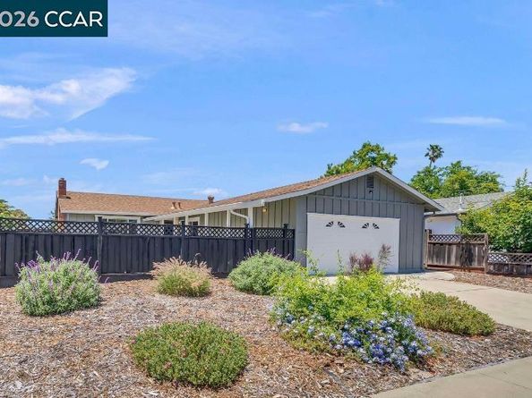 3573 Falcon Drive, Concord CA 94520