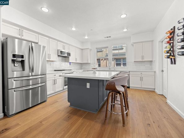 1147 Martin Luther King Dr, Hayward CA 94541