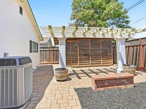 1109 Lynhurst Way, San Jose CA 95118