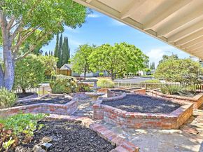 1109 Lynhurst Way, San Jose CA 95118