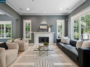 31 Sandy Ct, Orinda CA 94563