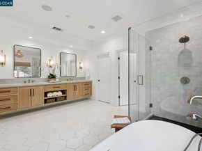 31 Sandy Ct, Orinda CA 94563