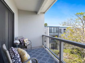 4 Admiral Dr B430, Emeryville CA 94608