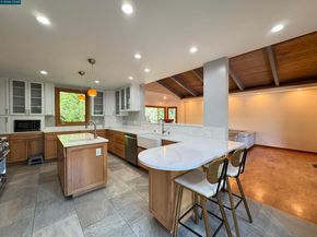163 El Toyonal, Orinda CA 94563