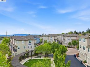 3941 Portola Cmn 6, Livermore CA 94551