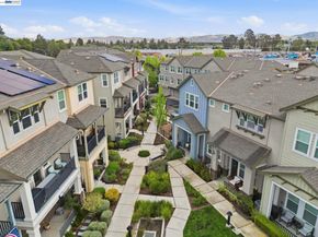 3941 Portola Cmn 6, Livermore CA 94551