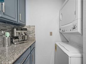 1410 Bel Air Dr 203, Concord CA 94521