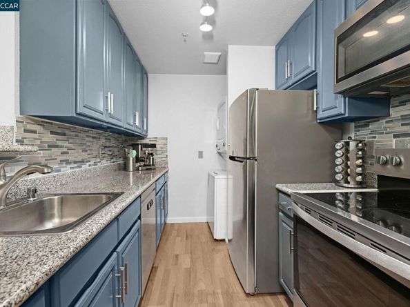 1410 Bel Air Dr 203, Concord CA 94521