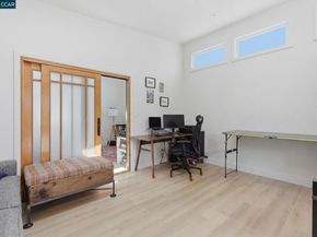 1522 Harmon St, Berkeley CA 94703