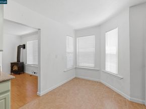 1522 Harmon St, Berkeley CA 94703