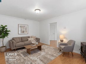 1522 Harmon St, Berkeley CA 94703