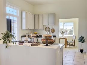 1522 Harmon St, Berkeley CA 94703
