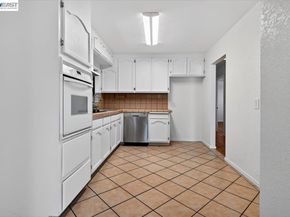 19762 Hathaway Ave, San Lorenzo CA 94541