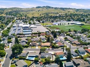 5181 Greenmeadow Dr, Concord CA 94521