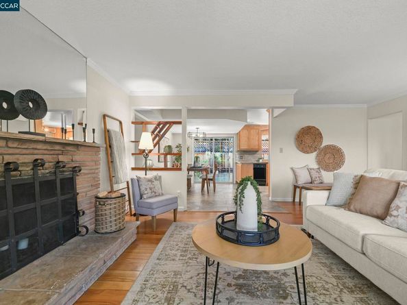 861 Holly Hill Dr, Walnut Creek CA 94596