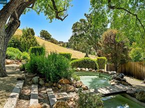 861 Holly Hill Dr, Walnut Creek CA 94596