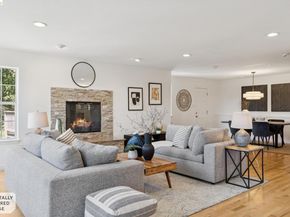2170 Arrowhead Dr, Oakland CA 94611