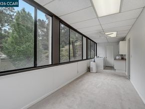 1345 Singingwood Ct 8, Walnut Creek CA 94595