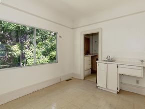 42 Linda Ave, Oakland CA 94611