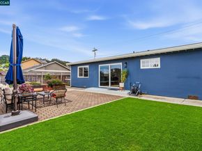 1172 Peralta Rd, Pacifica CA 94044