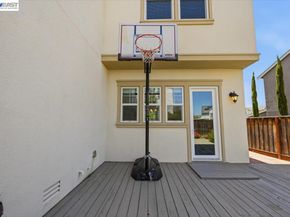 4360 Panorama Dr, Dublin CA 94568