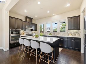 4360 Panorama Dr, Dublin CA 94568