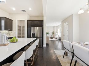 4360 Panorama Dr, Dublin CA 94568